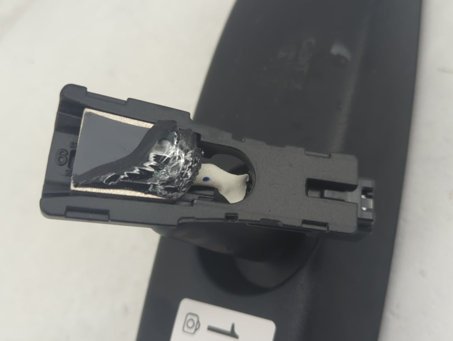 2016 Lexus Is200t Interior Rear View Mirror Replacement OEM P/N:4112A-0BHL4 Fits Fits 2014 2015 OEM Used Auto Parts - Oemuse