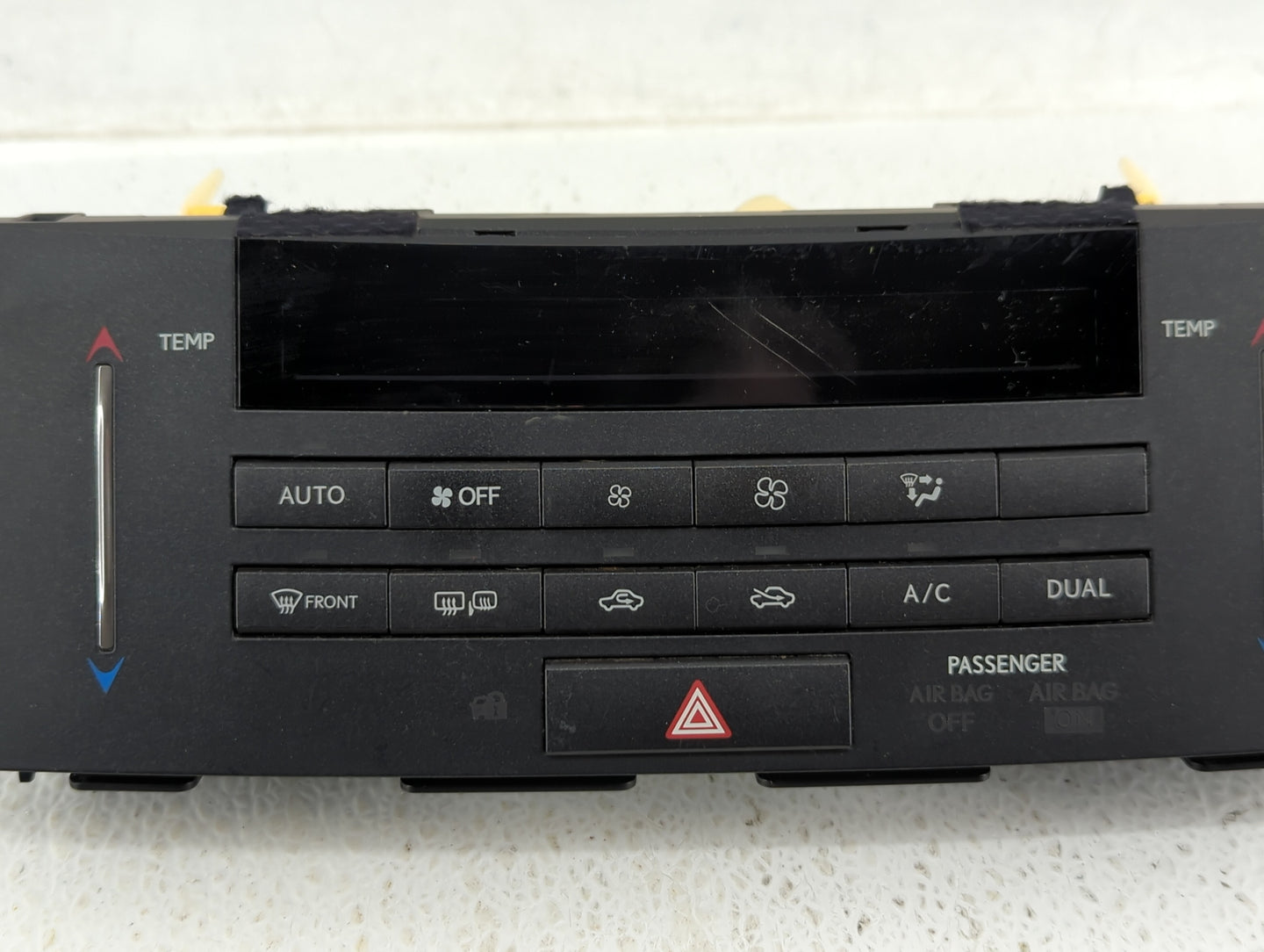 2016 Lexus Is200t Climate Control Module Temperature AC/Heater Replacement P/N:R75F777 55900-53191 Fits Fits 2014 2015 OEM U