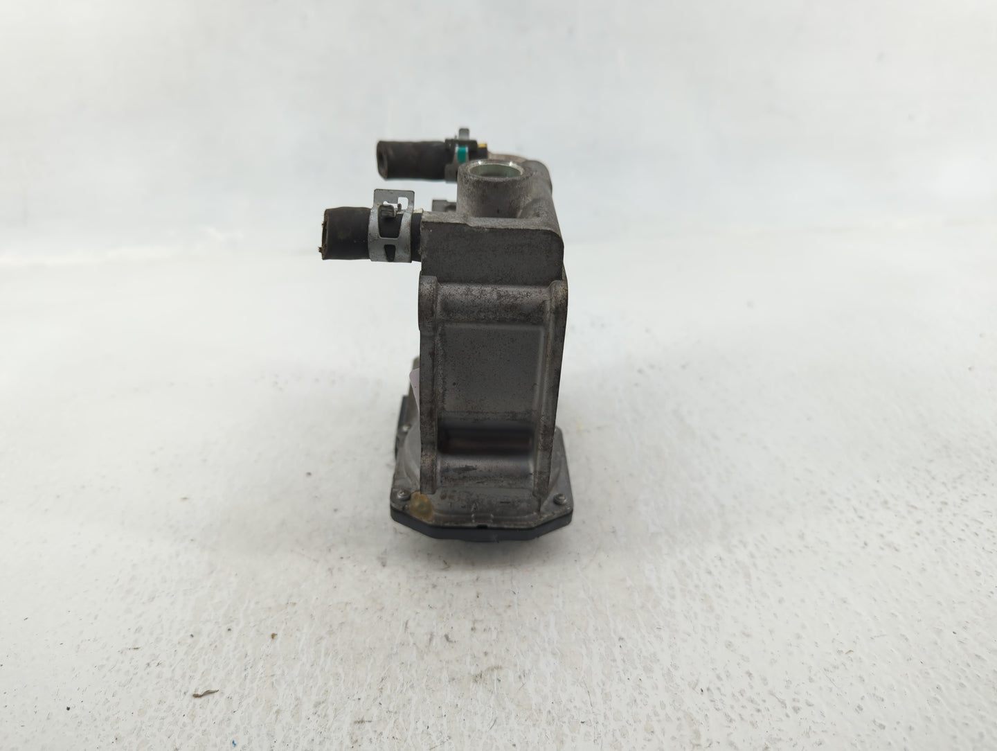 2016-2017 Lexus Is200t Throttle Body P/N:142007S09 Fits Fits 2016 2017 2018 2019 OEM Used Auto Parts - Oemusedautoparts1.com