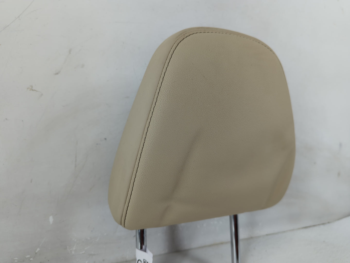 2016 Lexus Is300 Headrest Head Rest Front Driver Passenger Seat Fits OEM Used Auto Parts - Oemusedautoparts1.com