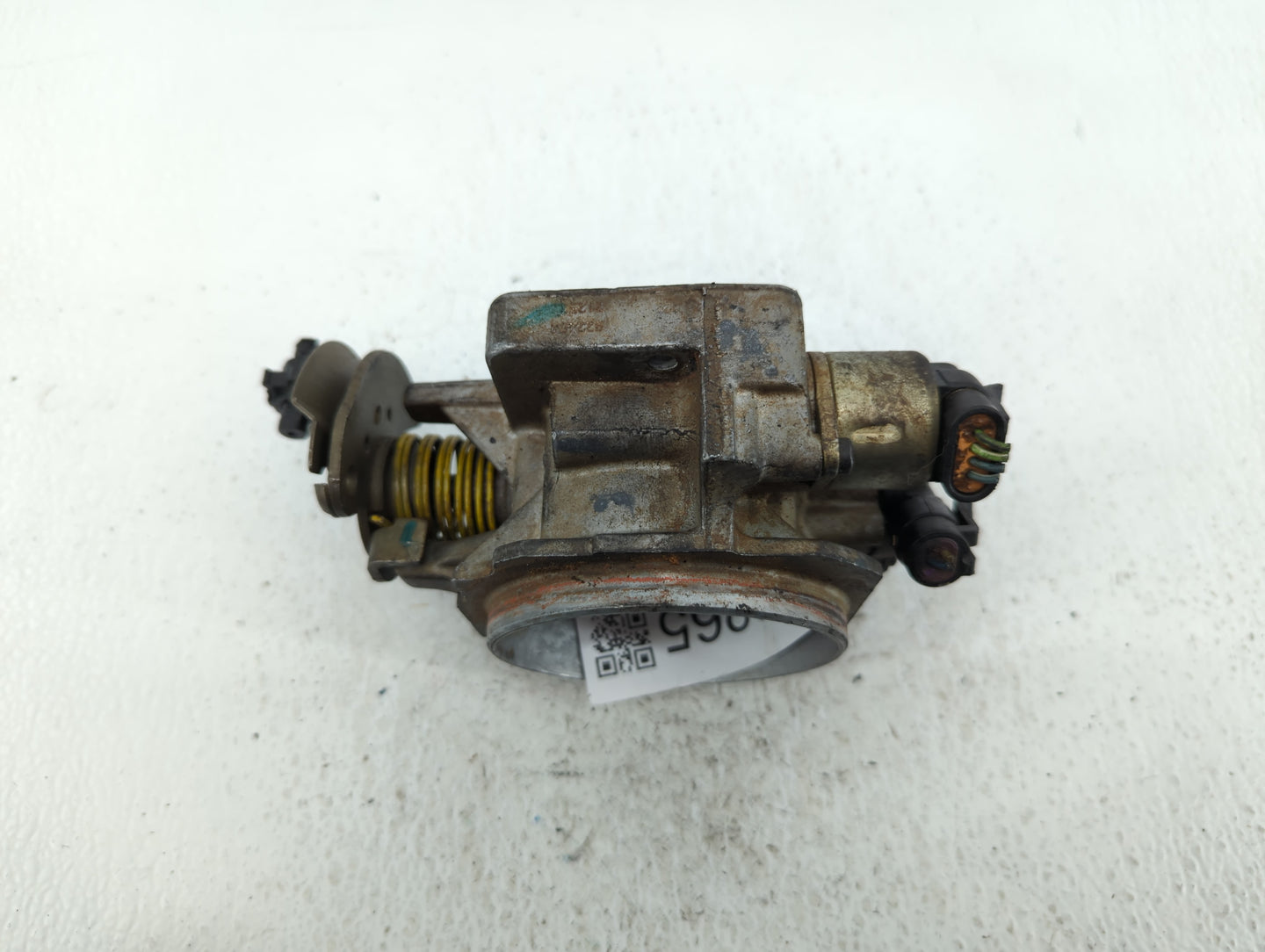 2016-2017 Lexus Rc200t Throttle Body Fits Fits 2016 2017 2018 2019 OEM Used Auto Parts - Oemusedautoparts1.com