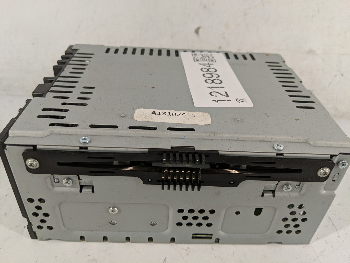 2015-2016 Lincoln Mkc Radio AM FM Cd Player Receiver Replacement P/N:EJ7T-19C107-EB Fits Fits 2015 2016 OEM Used Auto Parts 