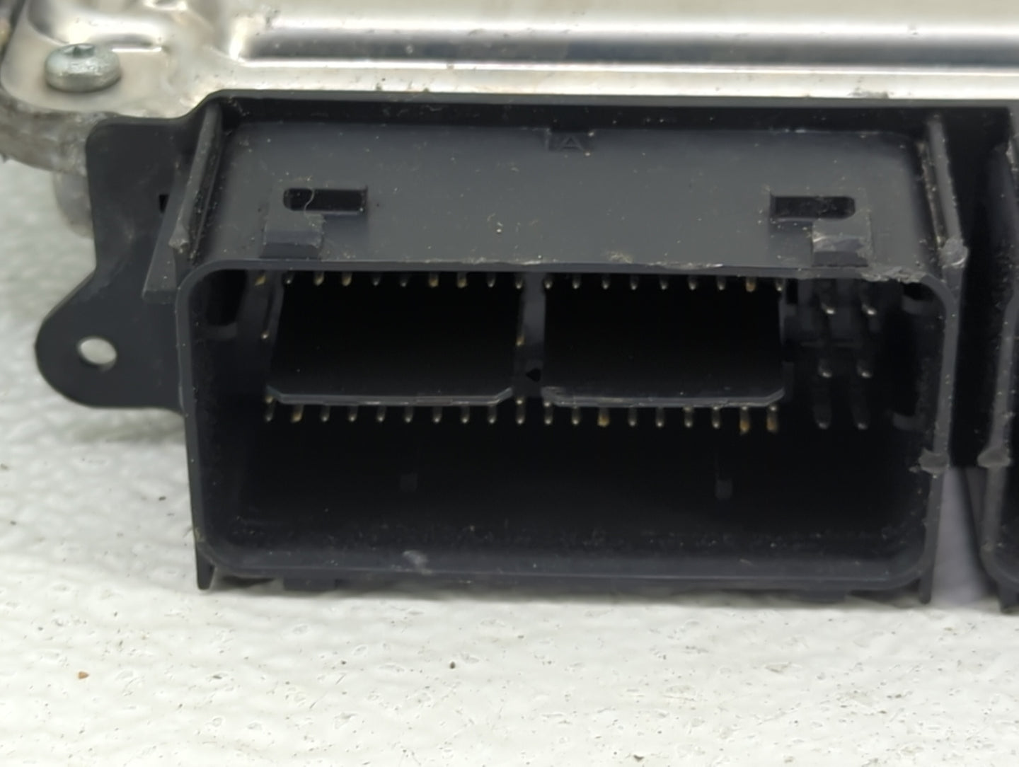 2015-2019 Lincoln Mkc PCM Engine Control Computer ECU ECM PCU OEM P/N:GJ7A-12A650-BGA FR3A-12B684-EA Fits OEM Used Auto Part