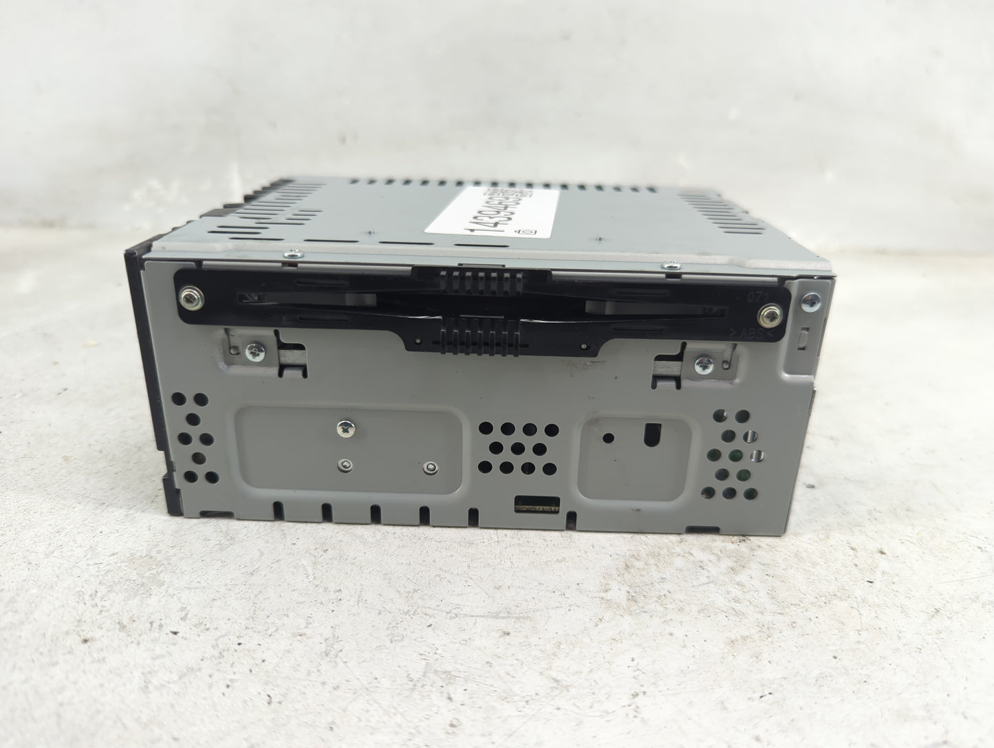 2015-2016 Lincoln Mkc Radio AM FM Cd Player Receiver Replacement Fits Fits 2015 2016 OEM Used Auto Parts - Oemusedautoparts1
