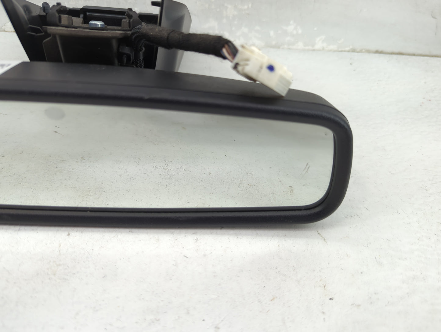 2015-2019 Lincoln Mkc Interior Rear View Mirror Replacement OEM P/N:EU5A 17E678 CD Fits OEM Used Auto Parts - Oemusedautopar