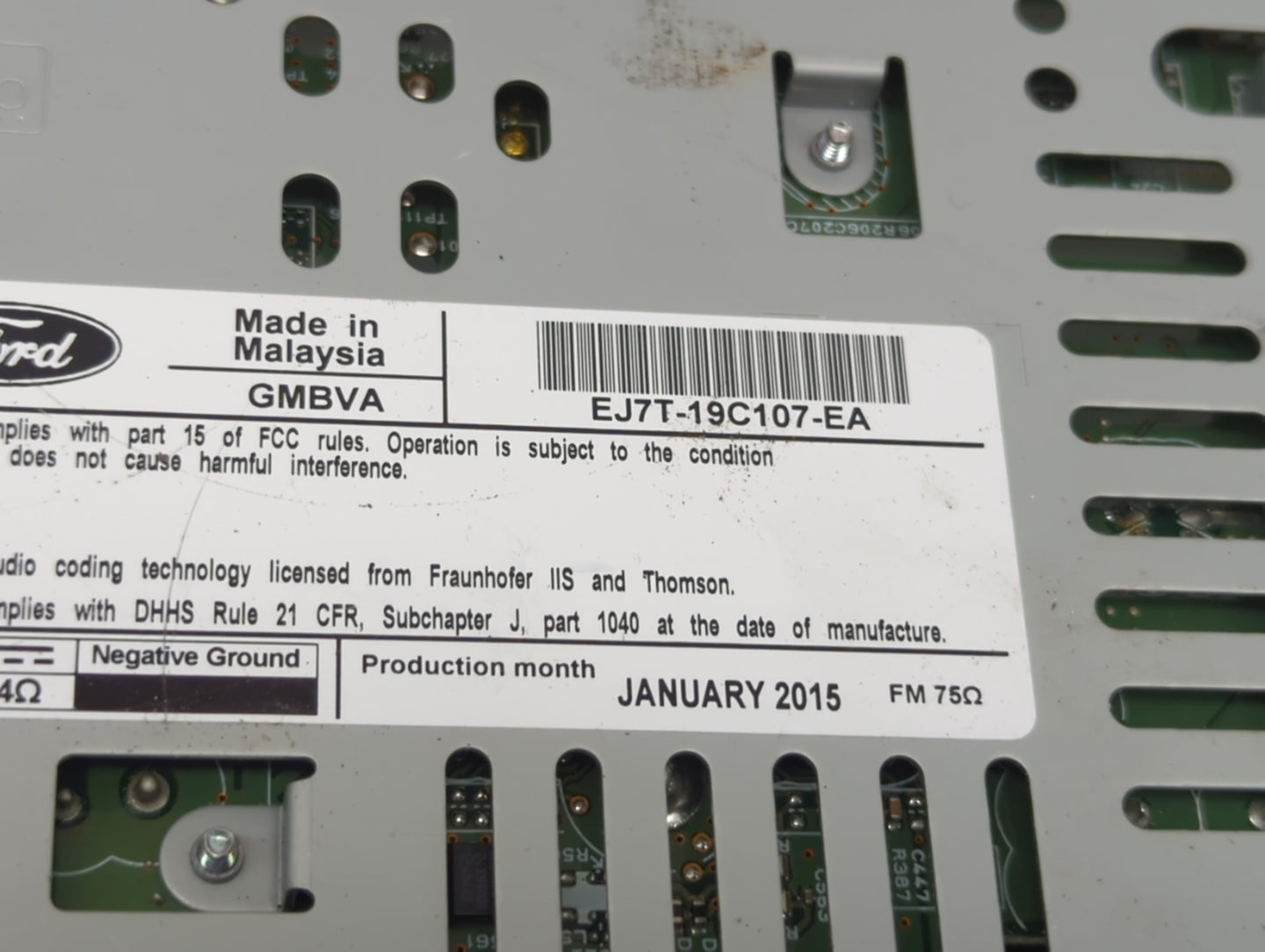 2015-2016 Lincoln Mkc Radio AM FM Cd Player Receiver Replacement P/N:EJ7T-19C107-EA GMBVA Fits Fits 2015 2016 OEM Used Auto 