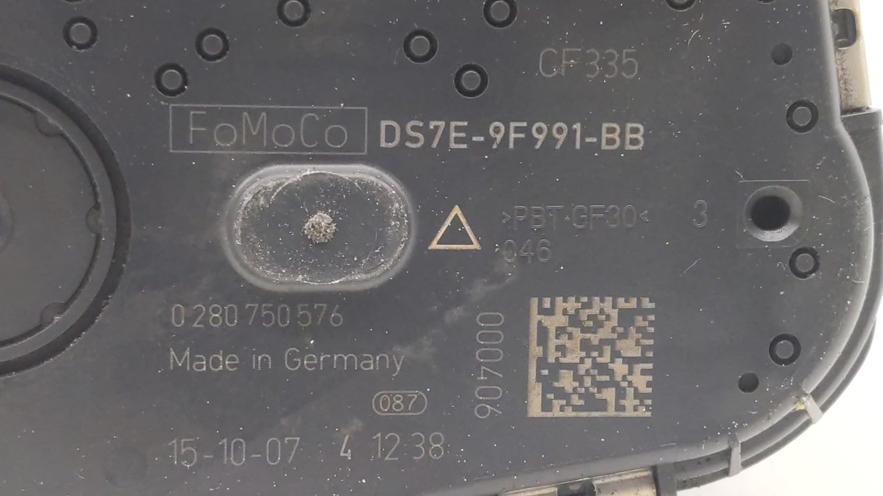 2015-2019 Lincoln Mkc Throttle Body P/N:DS7E-9F991-BB Fits Fits 2014 2015 2016 2017 2018 2019 OEM Used Auto Parts - Oemuseda