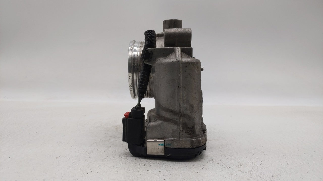 2015-2019 Lincoln Mkc Throttle Body P/N:DS7E-9F991-BB Fits Fits 2014 2015 2016 2017 2018 2019 OEM Used Auto Parts - Oemuseda