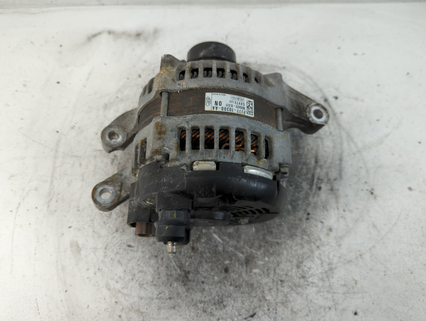 2015-2019 Lincoln Mkc Alternator Replacement Generator Charging Assembly Engine OEM P/N:FJ5T-10300-AA Fits OEM Used Auto Par