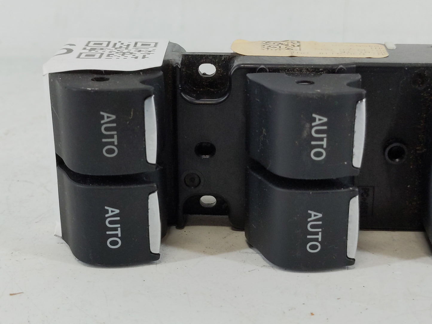 2013-2016 Lincoln Mks Master Power Window Switch Replacement Driver Side Left P/N:DA5T-14540-ACW Fits OEM Used Auto Parts - 