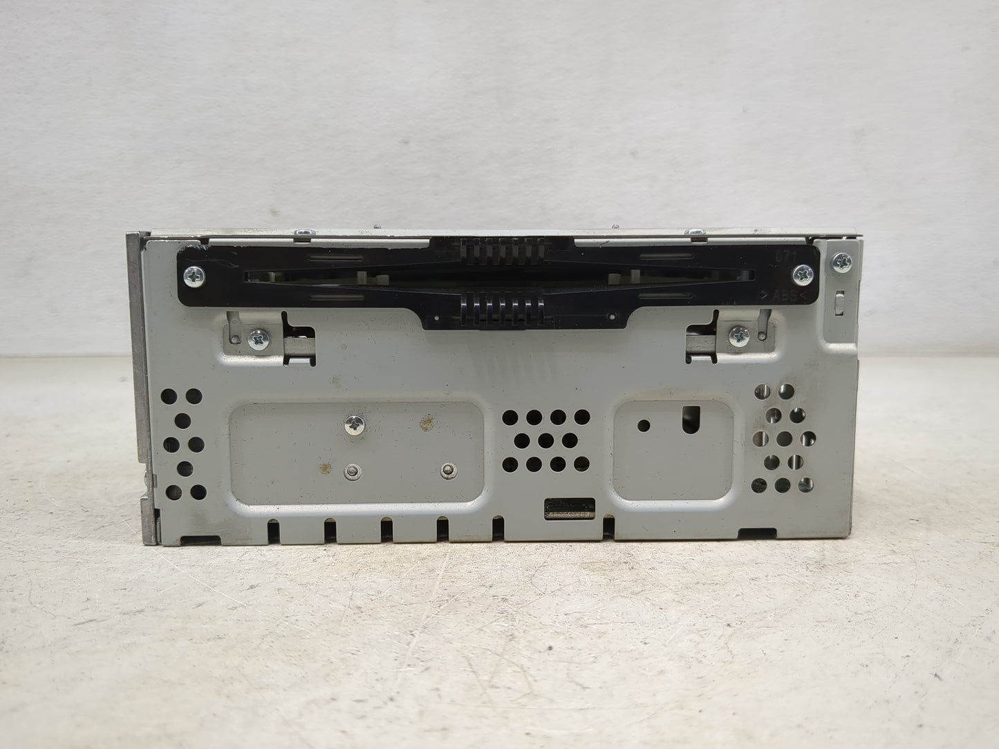 2016 Lincoln Mks Radio AM FM Cd Player Receiver Replacement P/N:DA5T-19C107-MD DA5T-19C107 Fits OEM Used Auto Parts - Oemuse