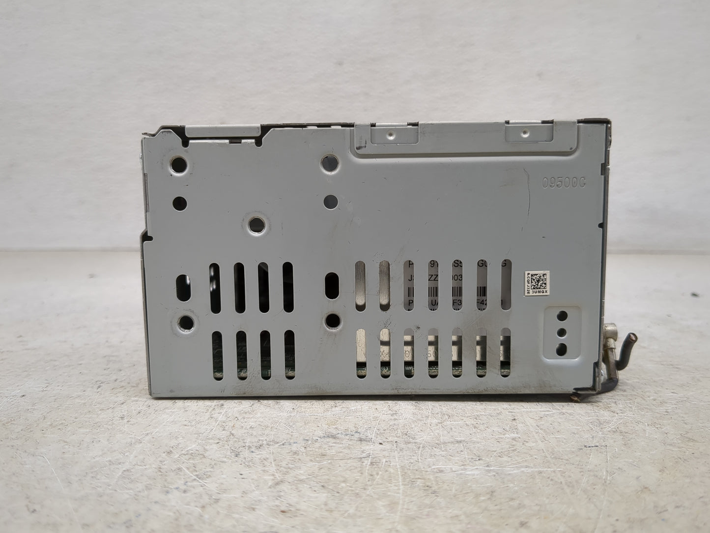 2016 Lincoln Mks Radio AM FM Cd Player Receiver Replacement P/N:DA5T-19C107-MD DA5T-19C107 Fits OEM Used Auto Parts - Oemuse