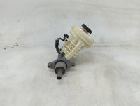 2013-2016 Lincoln Mks Brake Master Cylinder 1490017 - Oemusedautoparts1.com