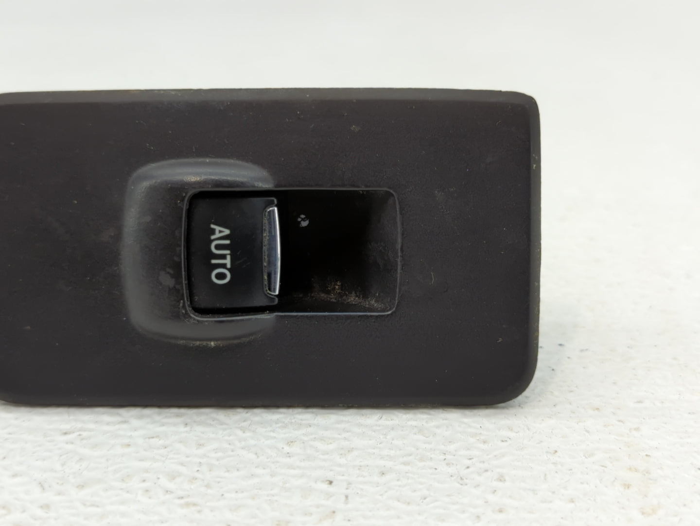 2016 Lincoln Mks Passenger Right Power Window Switch Da5t-14529-abw - Oemusedautoparts1.com