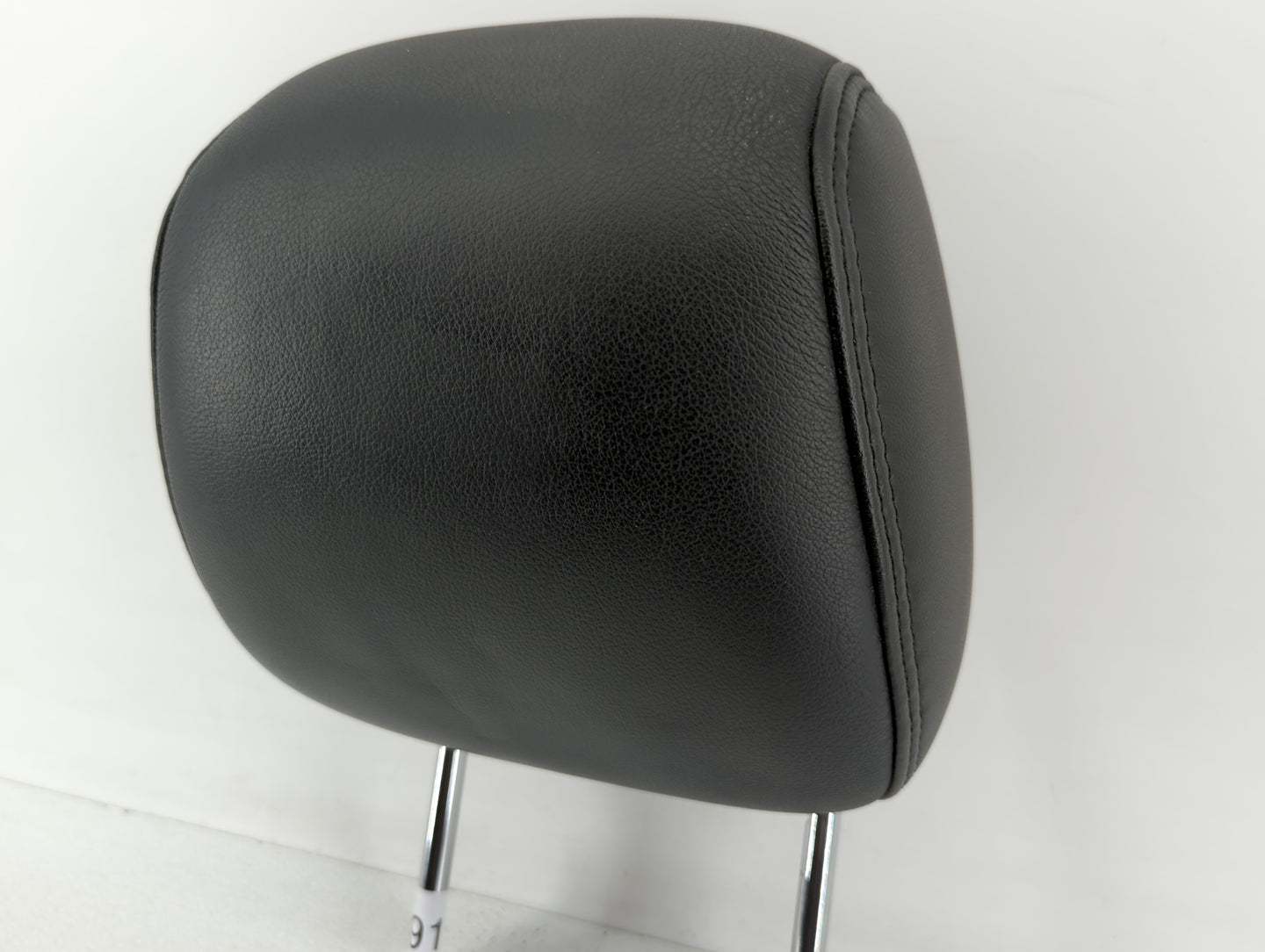 2013-2016 Lincoln Mks Headrest Head Rest Rear Seat Fits Fits 2013 2014 2015 2016 OEM Used Auto Parts - Oemusedautoparts1.com