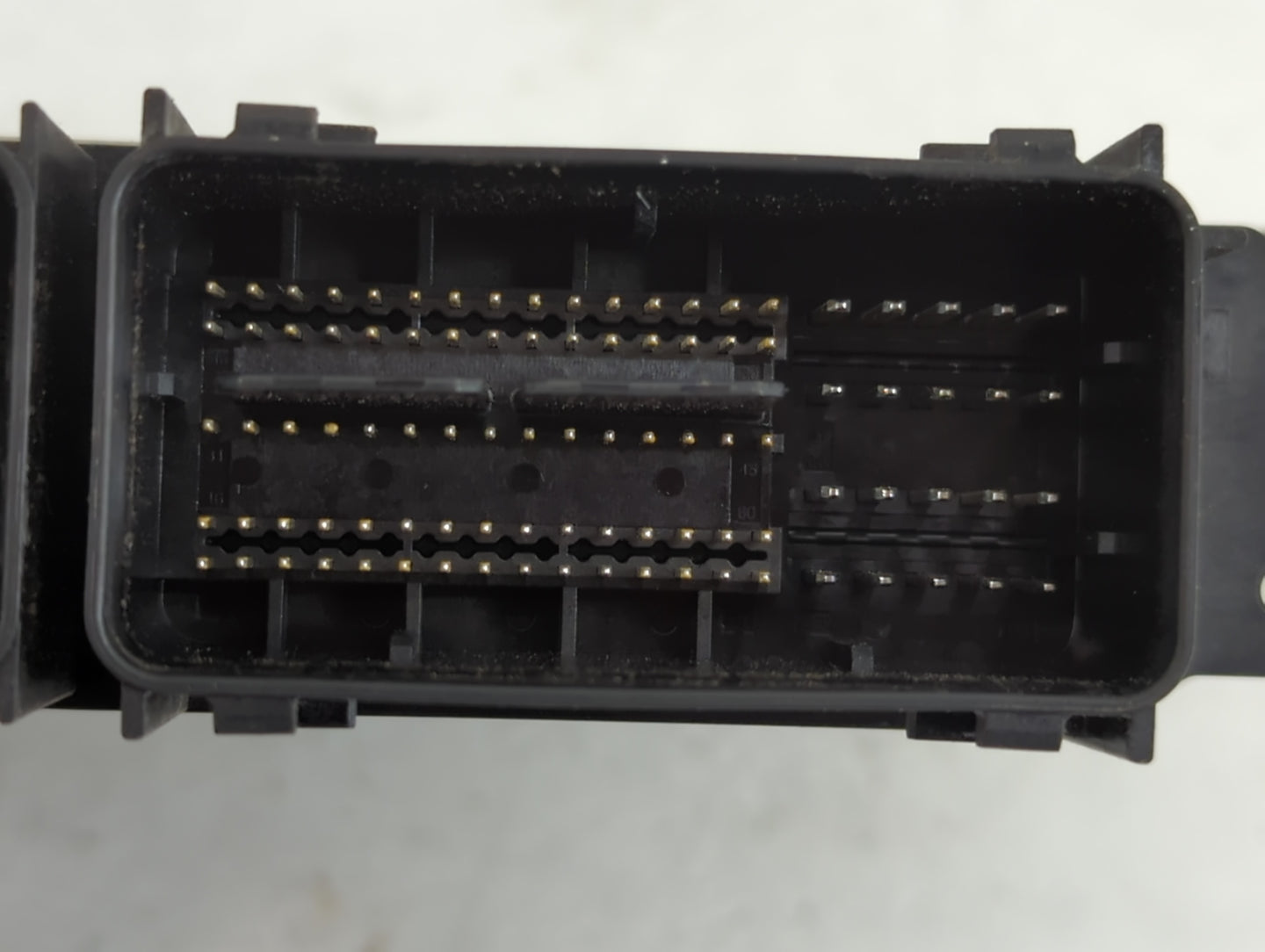 2016-2019 Lincoln Mkt PCM Engine Control Computer ECU ECM PCU OEM P/N:GA8A-12A650-GD 0 261 S16 891 Fits Fits 2016 2017 2018 