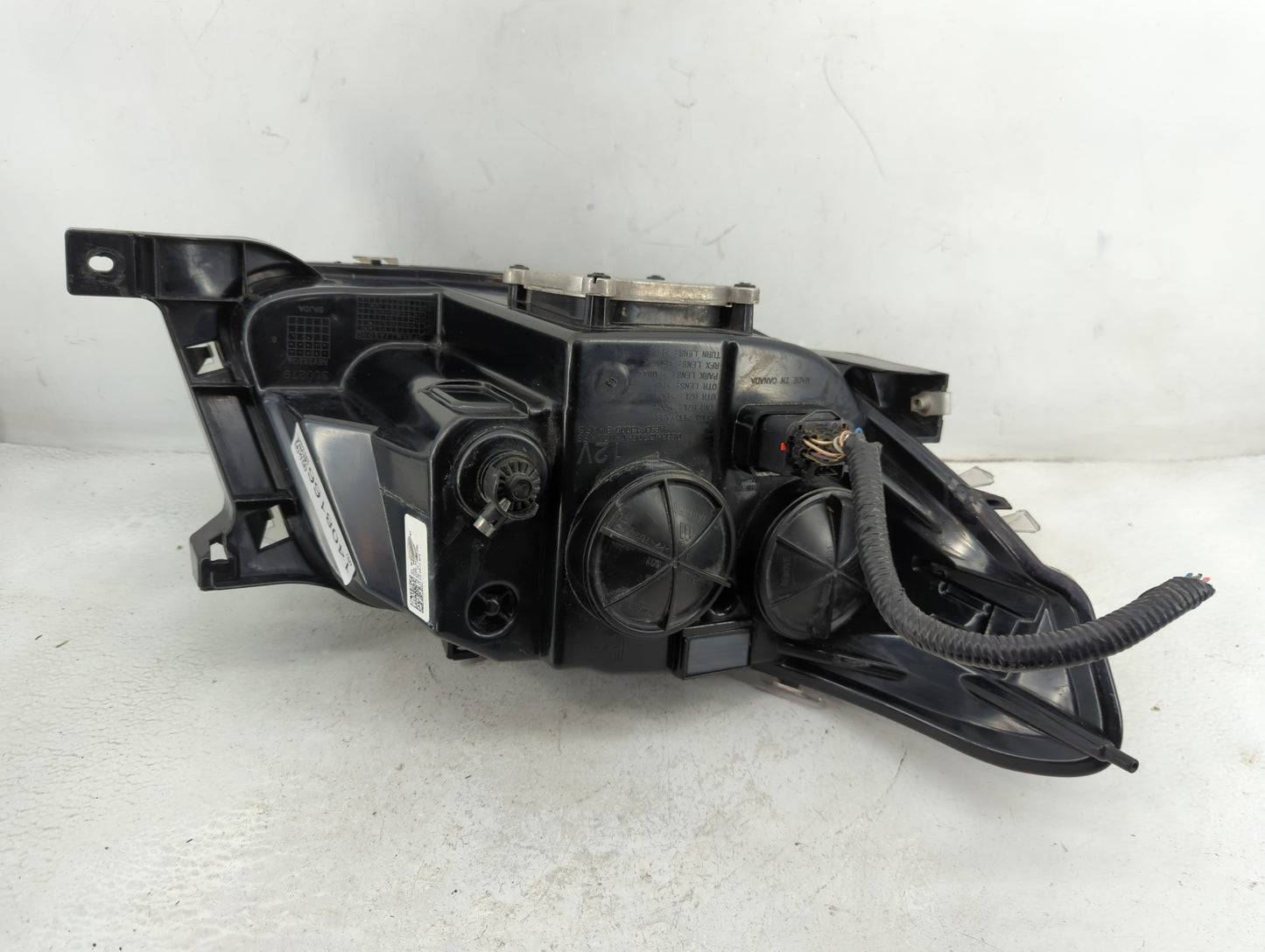 2013-2019 Lincoln Mkt Driver Left Oem Head Light Headlight Lamp - Oemusedautoparts1.com