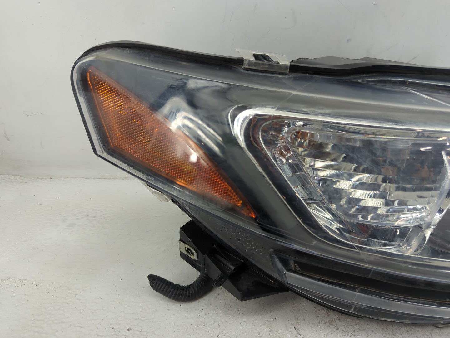 2010-2019 Lincoln Mkt Passenger Right Oem Head Light Headlight Lamp - Oemusedautoparts1.com
