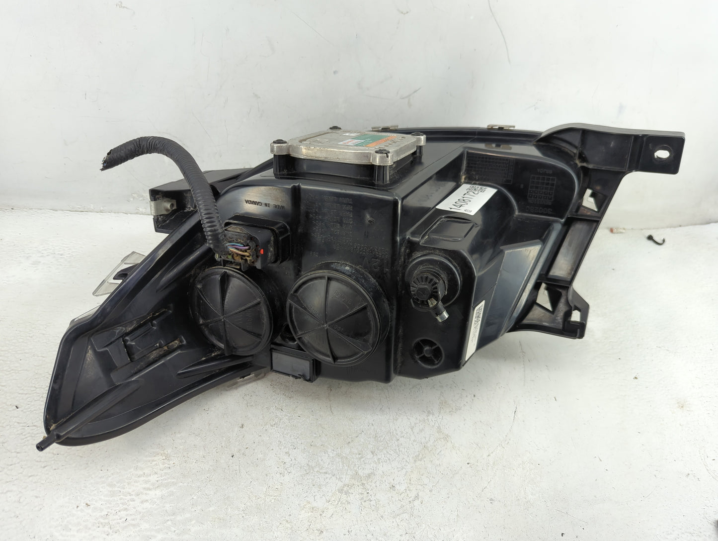 2010-2019 Lincoln Mkt Passenger Right Oem Head Light Headlight Lamp - Oemusedautoparts1.com