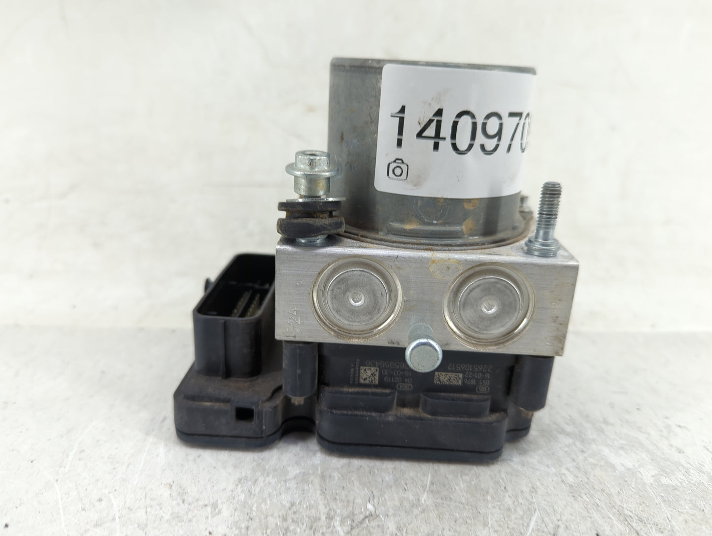 2016-2019 Lincoln Mkt ABS Pump Control Module Replacement P/N:FA83-2C405-A PA83-2C405-AB, 2265106512 Fits Fits 2016 2017 201