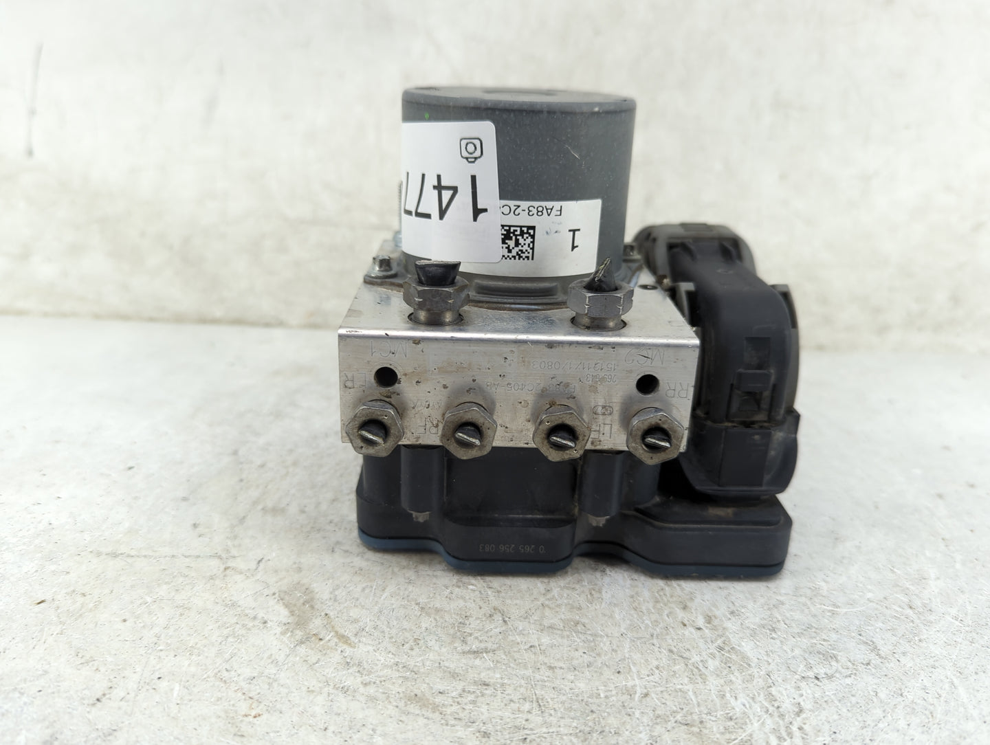 2016-2019 Lincoln Mkt ABS Pump Control Module Replacement P/N:FA83-2C405-AB 269643 Fits Fits 2016 2017 2018 2019 OEM Used Au