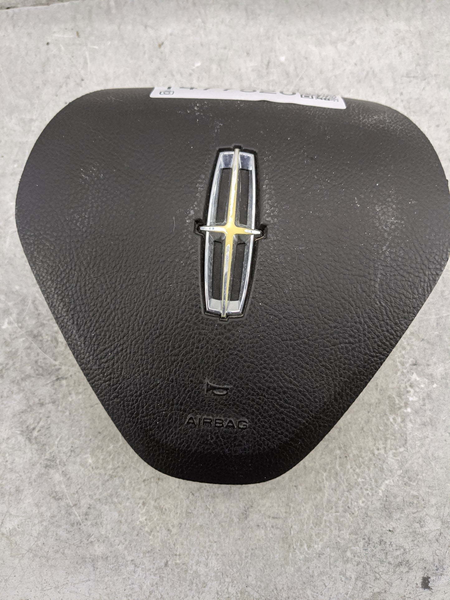 2013-2019 Lincoln Mkt Air Bag Driver Left Steering Wheel Mounted - Oemusedautoparts1.com
