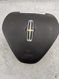 2013-2019 Lincoln Mkt Air Bag Driver Left Steering Wheel Mounted - Oemusedautoparts1.com