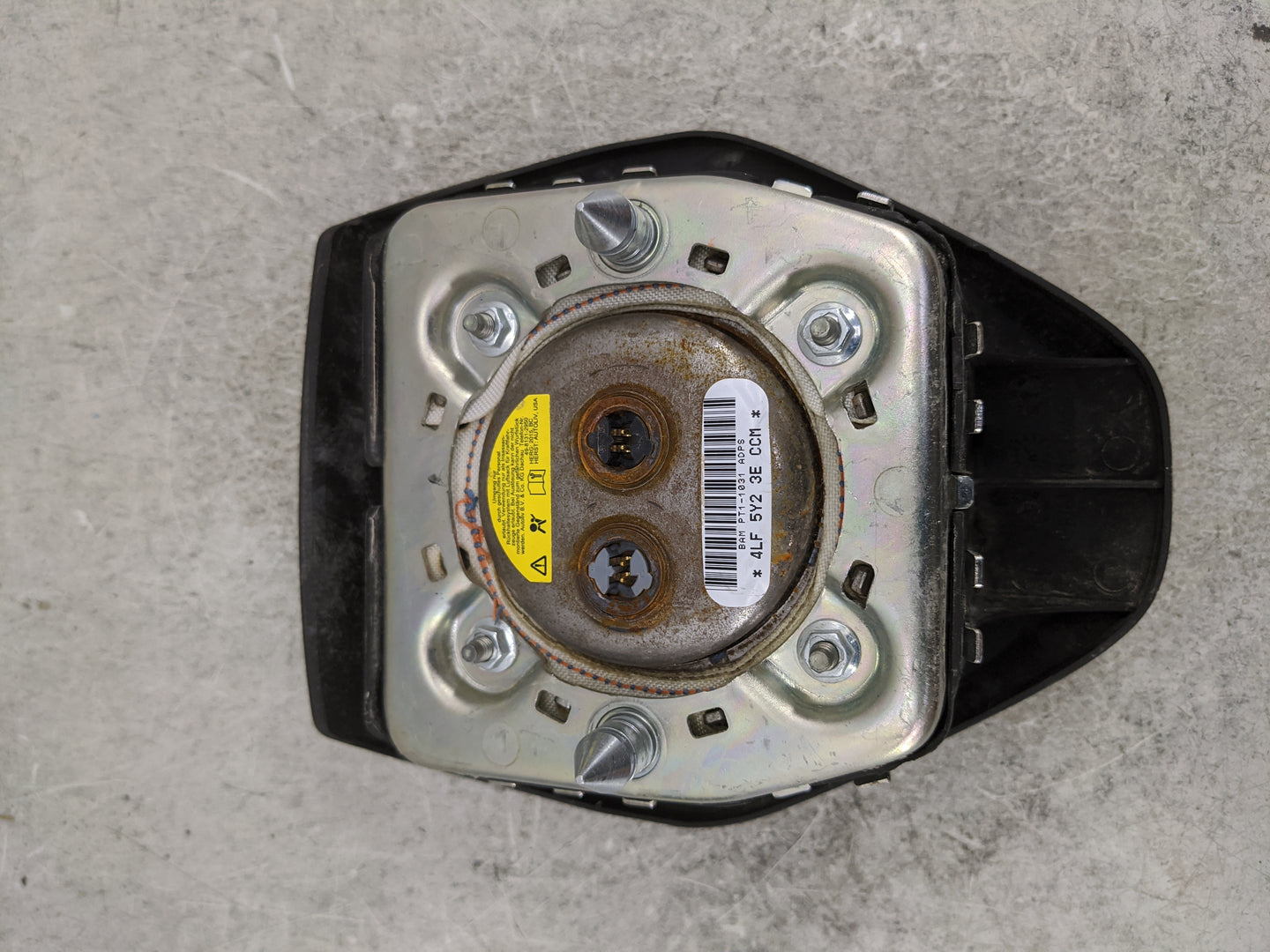 2013-2019 Lincoln Mkt Air Bag Driver Left Steering Wheel Mounted - Oemusedautoparts1.com
