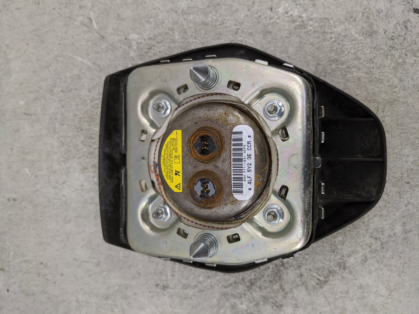 2013-2019 Lincoln Mkt Air Bag Driver Left Steering Wheel Mounted - Oemusedautoparts1.com