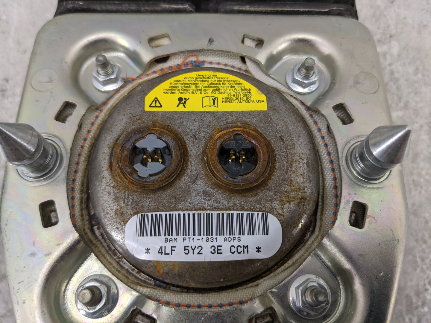 2013-2019 Lincoln Mkt Air Bag Driver Left Steering Wheel Mounted - Oemusedautoparts1.com
