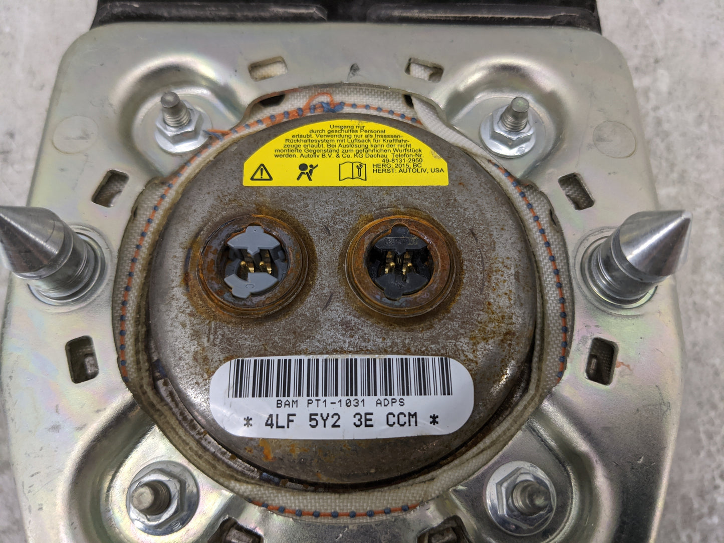 2013-2019 Lincoln Mkt Air Bag Driver Left Steering Wheel Mounted - Oemusedautoparts1.com