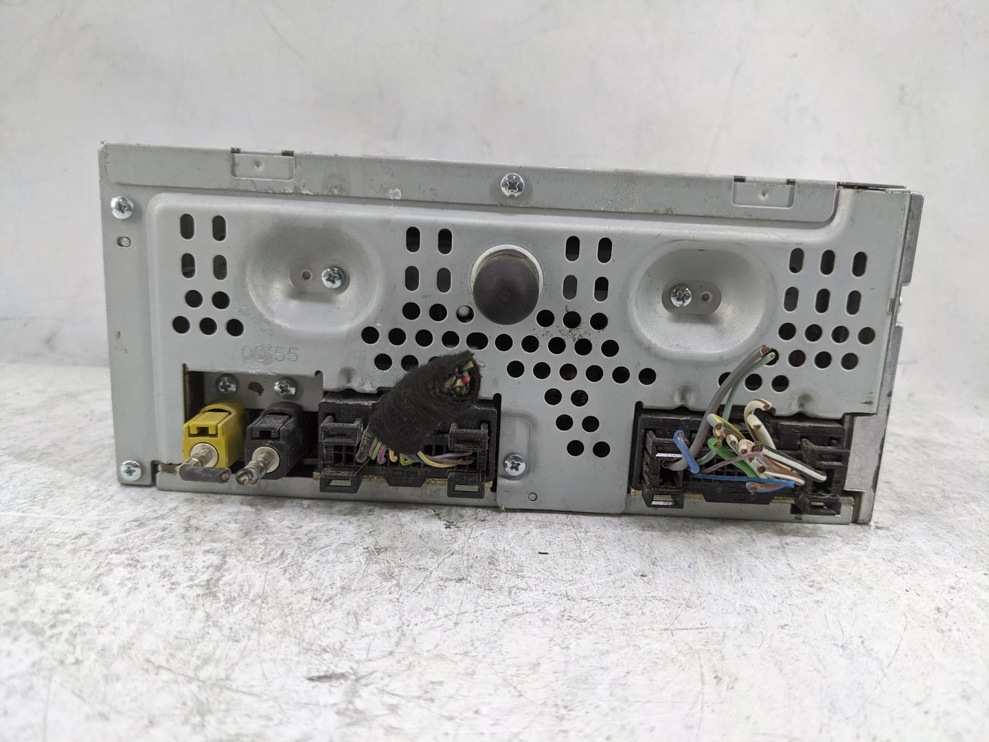 2015 Lincoln Mkt Radio AM FM Cd Player Receiver Replacement P/N:CQ-FJ32E9UMF DE9T-19C107-NA Fits OEM Used Auto Parts - Oemus