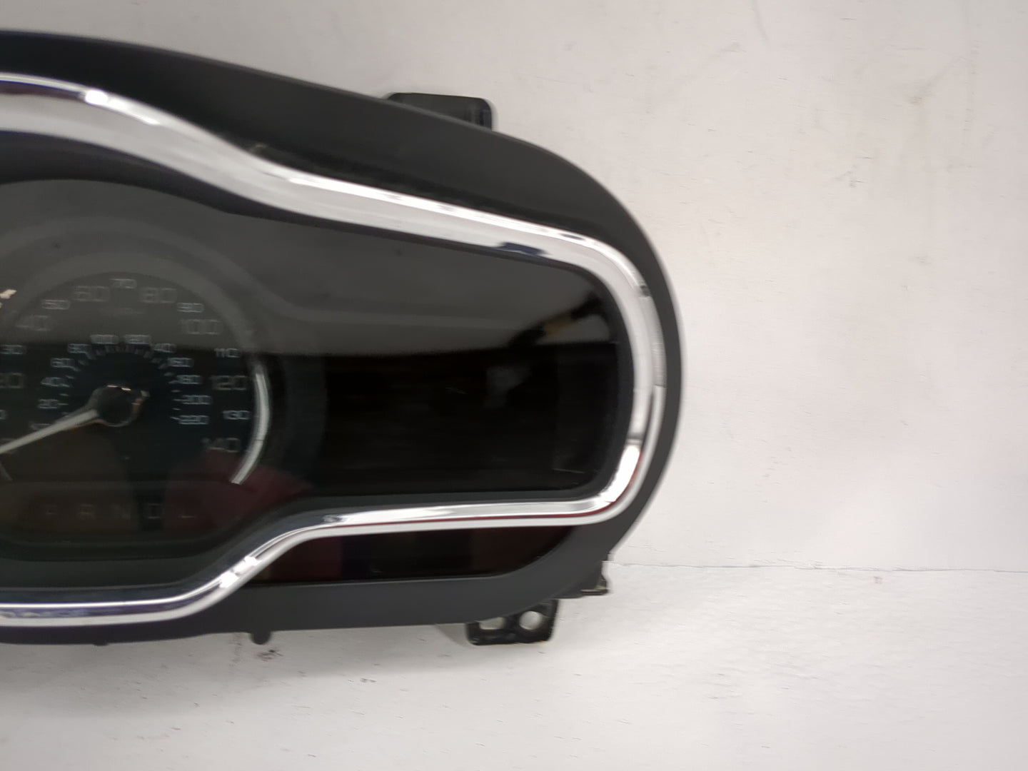2016 Lincoln Mkt Instrument Cluster Speedometer Gauges P/N:GE9T-10849-CD MX257520-0702 Miles: Fits OEM Used Auto Parts - Oem