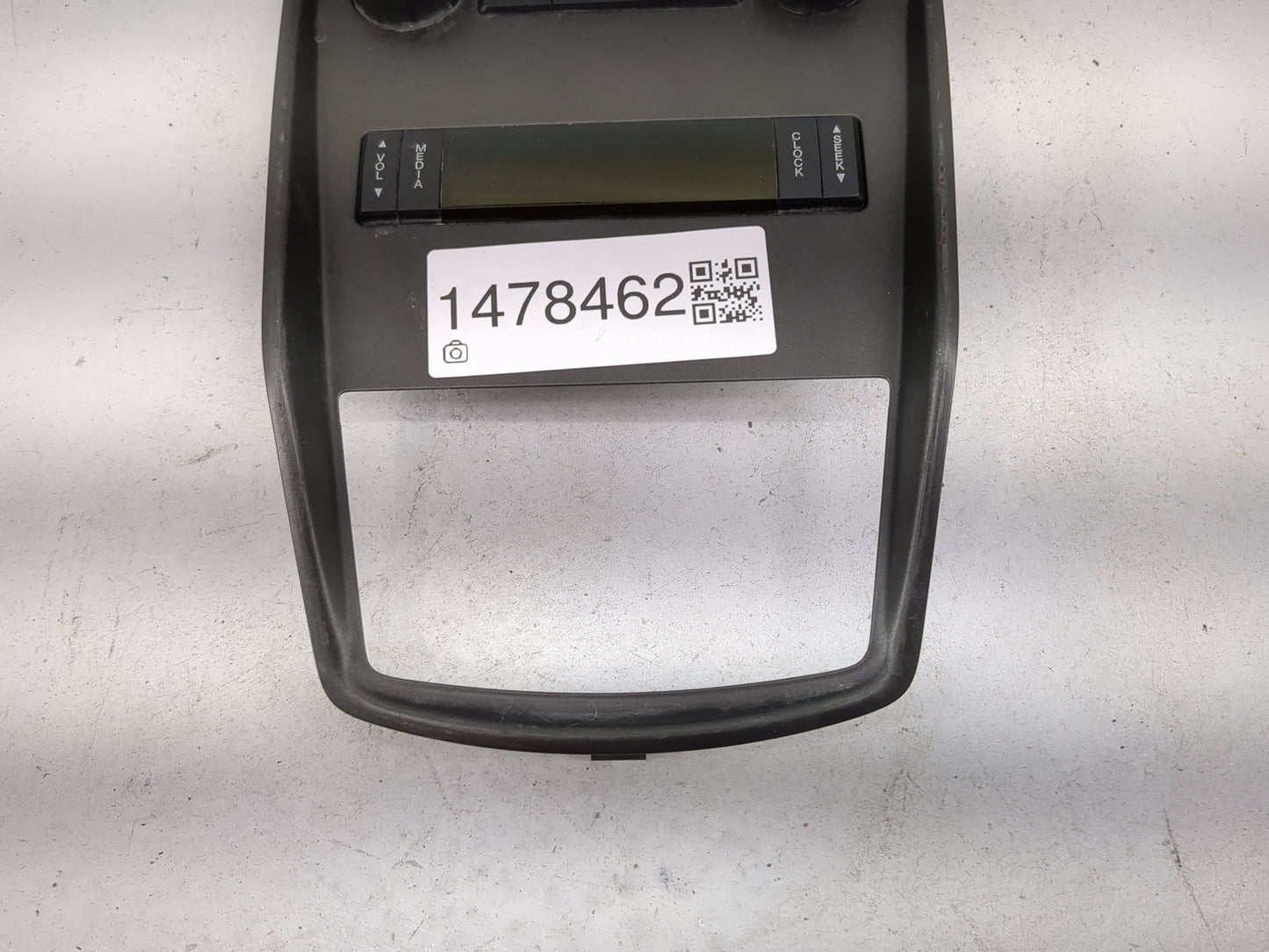 2016 Lincoln Mkt Radio AM FM Cd Player Receiver Replacement P/N:DE9T-19A164-AF Fits OEM Used Auto Parts - Oemusedautoparts1.