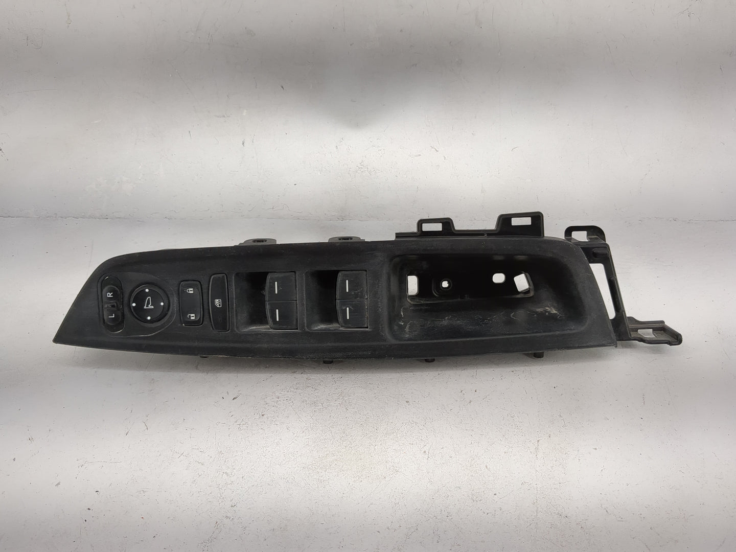 2016 Lincoln Mkt Master Power Window Switch Replacement Driver Side Left P/N:35750THRA120M1 SAMWD1089D Fits OEM Used Auto Pa