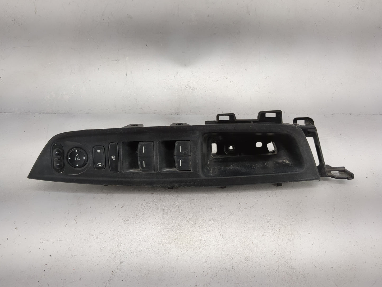2016 Lincoln Mkt Master Power Window Switch Replacement Driver Side Left P/N:35750THRA120M1 SAMWD1089D Fits OEM Used Auto Pa