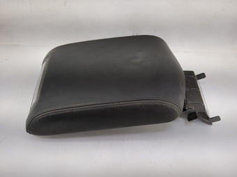 compare product 2016 Lincoln Mkt Center Console Armrest Cover Lid P/N:2437422-A 1847583XCB, 43850006, 4594038 Fits OEM Used Auto Parts