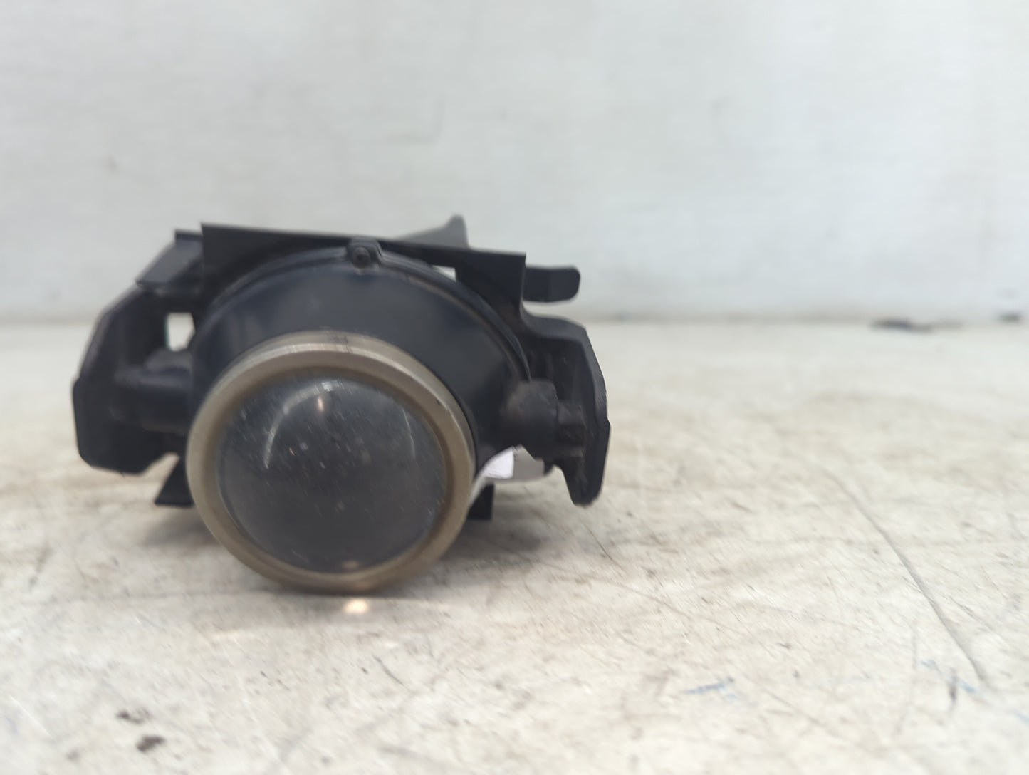 2010-2019 Lincoln Mkt Driver Left Oem Fog Light Lamp Black - Oemusedautoparts1.com