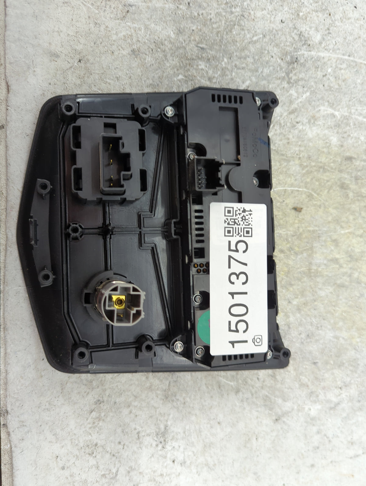 2013-2019 Lincoln Mkt Climate Control Module Temperature AC/Heater Replacement P/N:DP5T-19G247-AB Fits OEM Used Auto Parts -