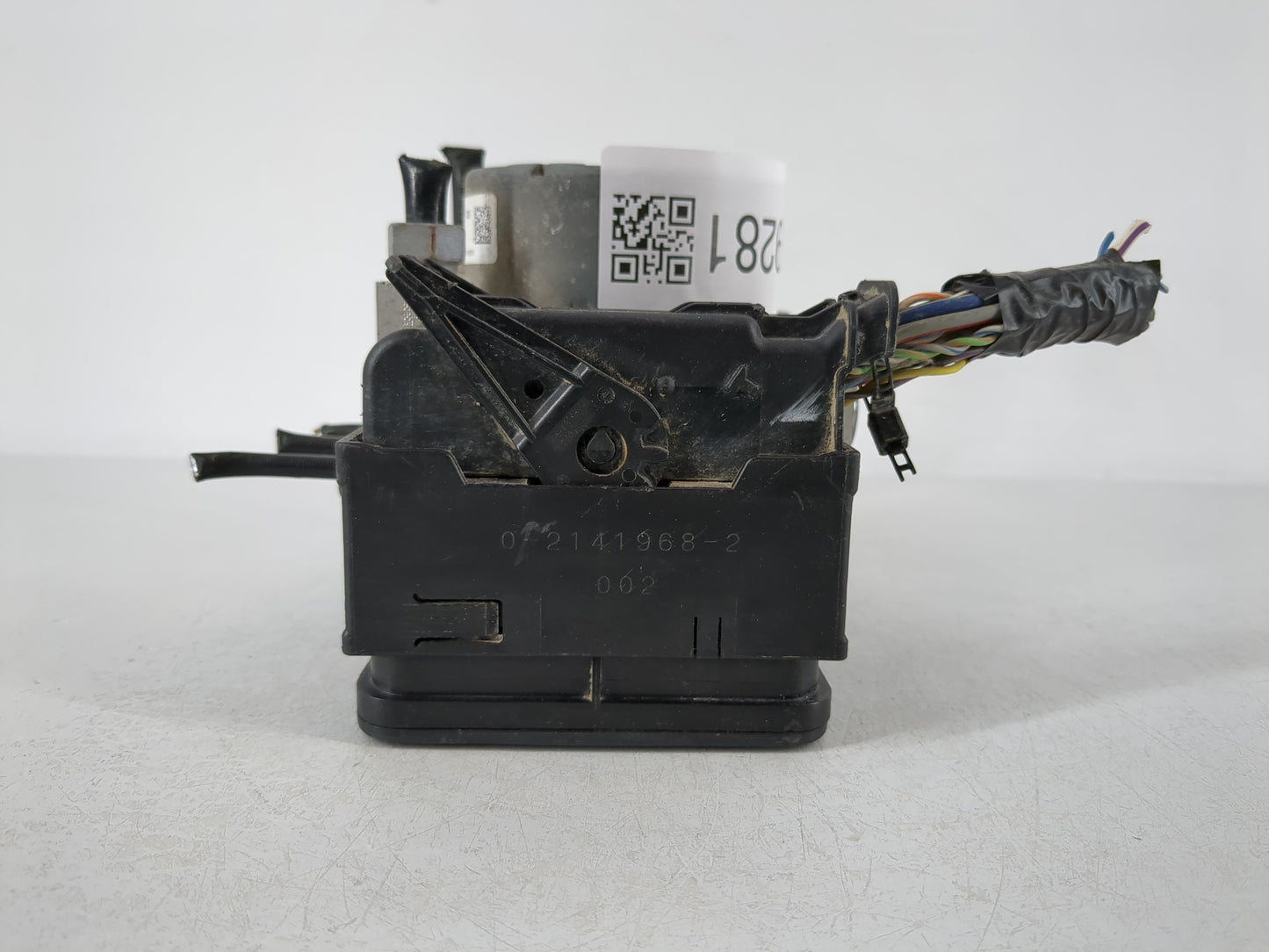 2016-2018 Lincoln Mkx ABS Pump Control Module Replacement P/N:F2GC-2C405-AF Fits Fits 2015 2016 2017 2018 OEM Used Auto Part