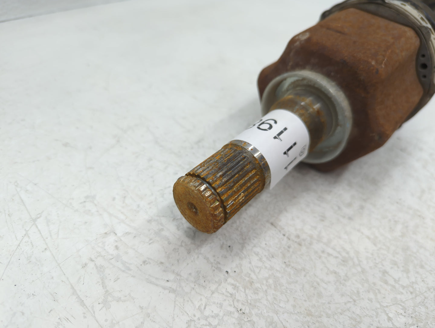 2016-2018 Lincoln Mkx Axle Shaft Front Driver Cv C/v - Oemusedautoparts1.com