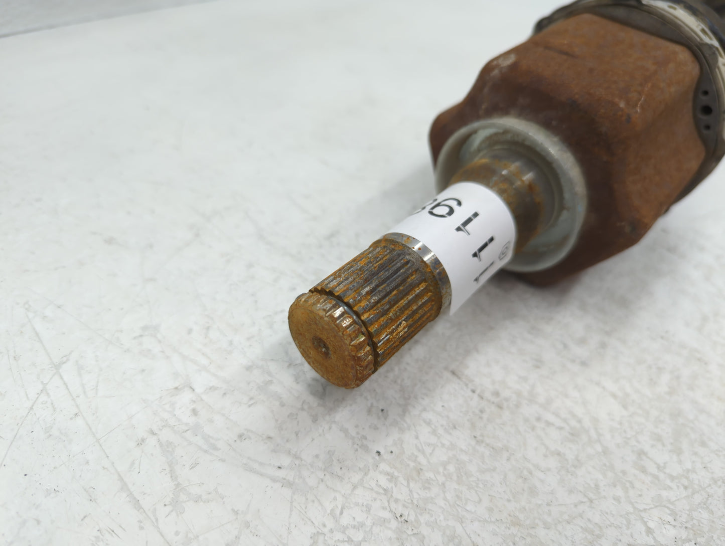 2016-2018 Lincoln Mkx Axle Shaft Front Driver Cv C/v - Oemusedautoparts1.com