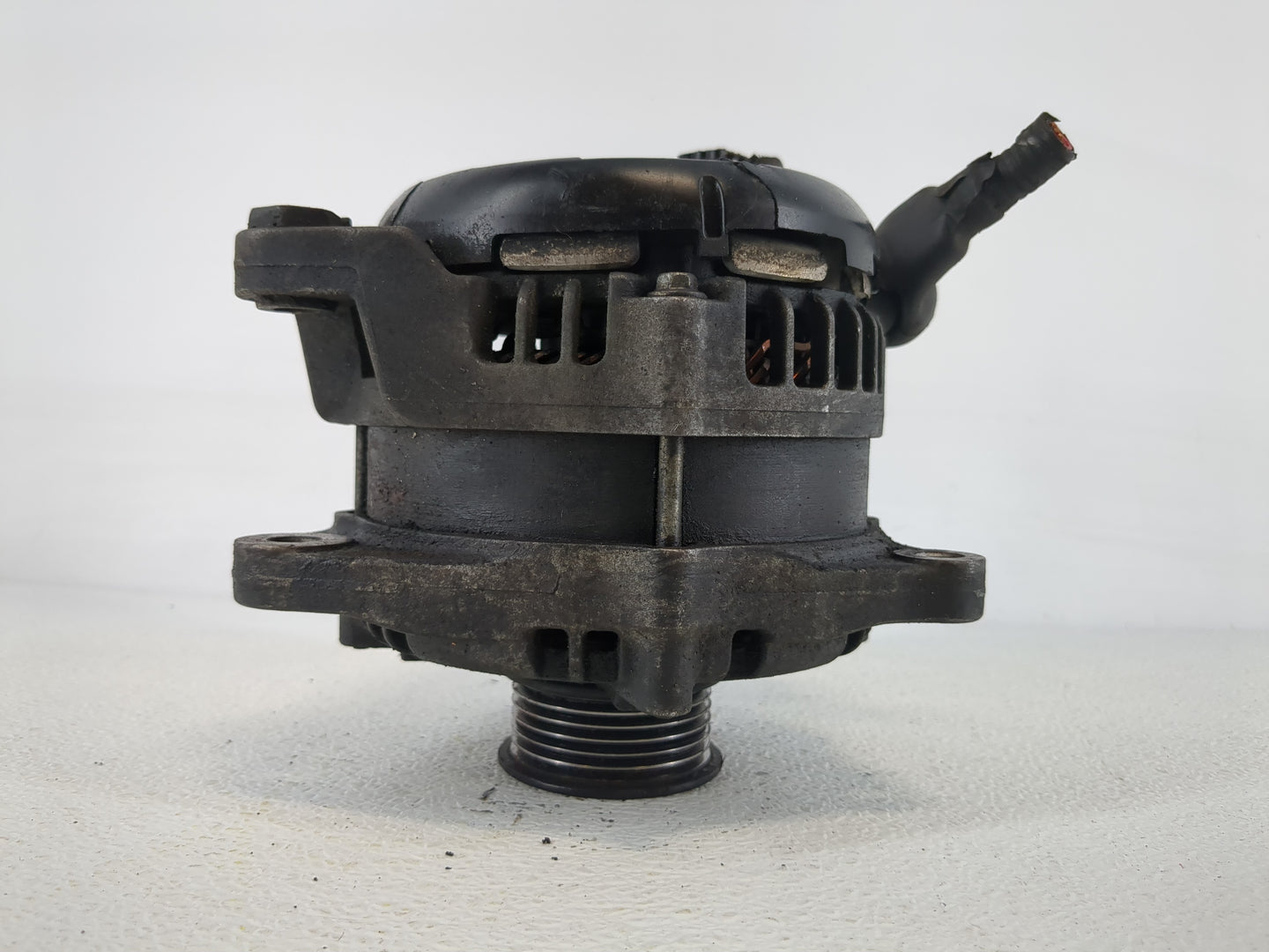 2016-2018 Lincoln Mkx Alternator Replacement Generator Charging Assembly Engine OEM P/N:G2GT-10300-CA Fits OEM Used Auto Par