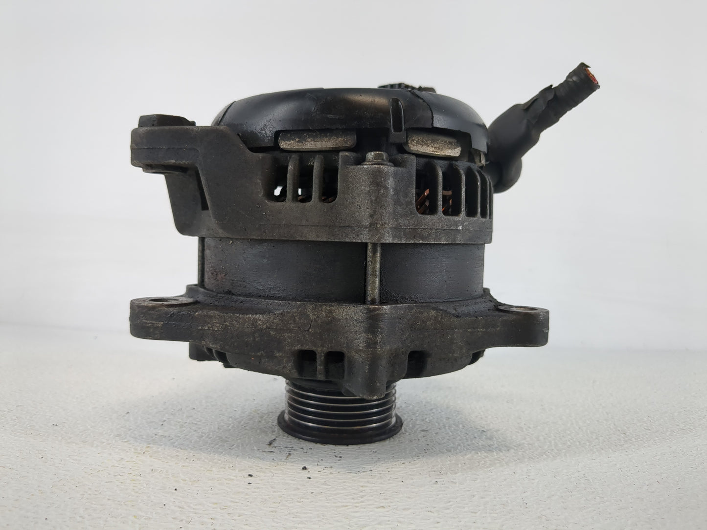 2016-2018 Lincoln Mkx Alternator Replacement Generator Charging Assembly Engine OEM P/N:G2GT-10300-CA Fits OEM Used Auto Par