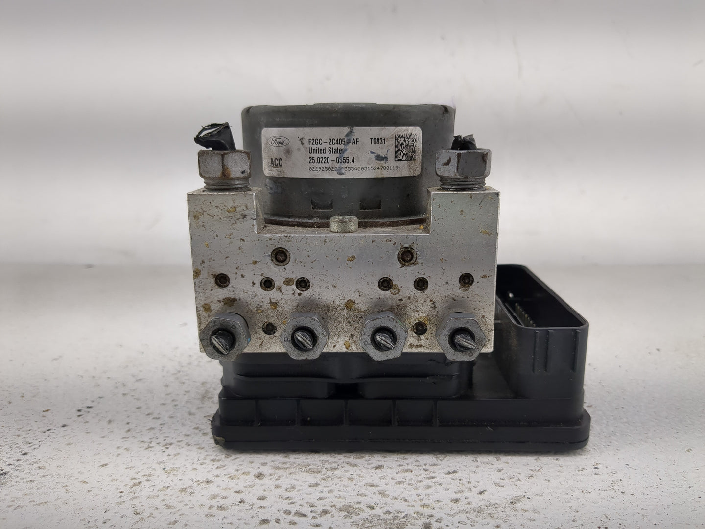 2016-2018 Lincoln Mkx ABS Pump Control Module Replacement P/N:F2GC-2C405-AF Fits Fits 2015 2016 2017 2018 OEM Used Auto Part