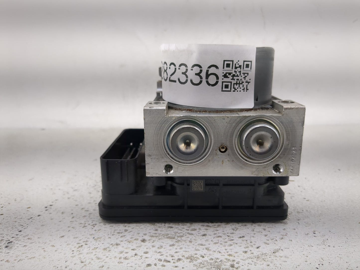 2016-2018 Lincoln Mkx ABS Pump Control Module Replacement P/N:F2GC-2C405-AF Fits Fits 2015 2016 2017 2018 OEM Used Auto Part