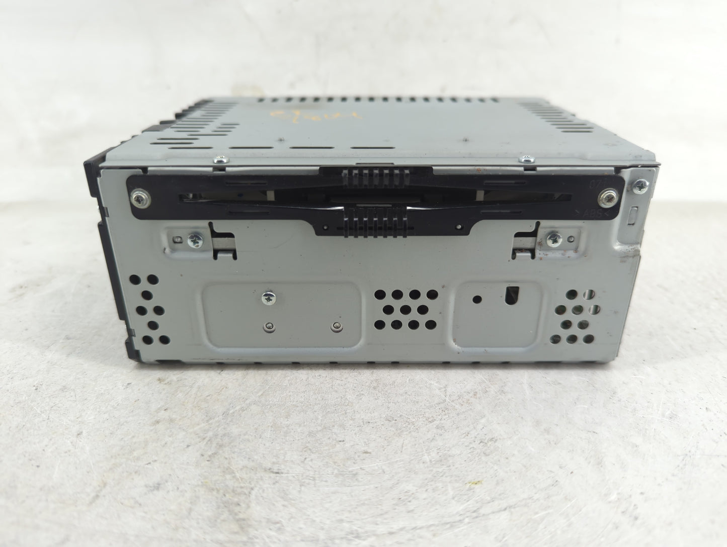 2016 Lincoln Mkx Radio AM FM Cd Player Receiver Replacement P/N:FA1T-19C107-CH Fits OEM Used Auto Parts - Oemusedautoparts1.