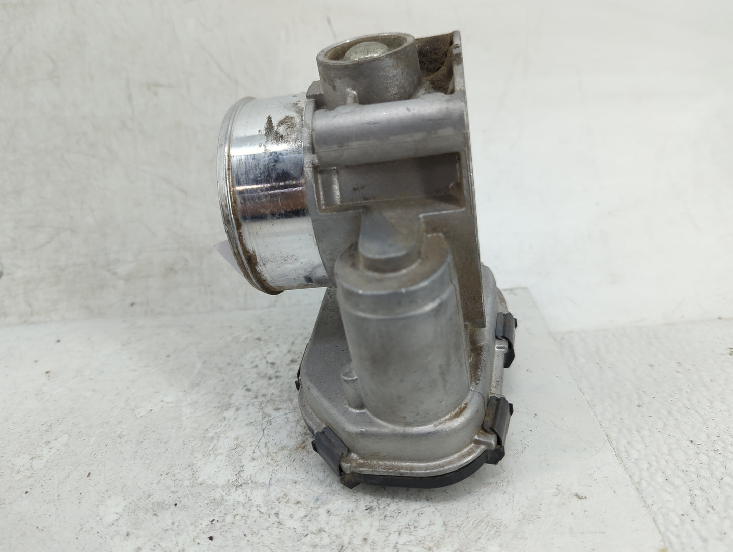2016-2018 Lincoln Mkx Throttle Body P/N:K1506A-0174 Fits Fits 2015 2016 2017 2018 2019 2020 OEM Used Auto Parts - Oemusedaut