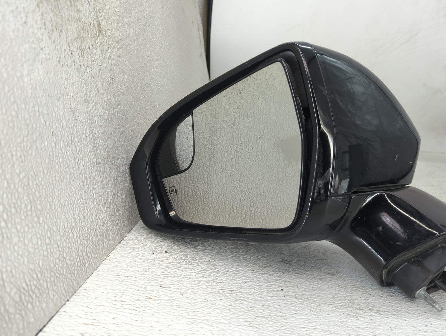 2016-2018 Lincoln Mkx Driver Side View Mirror - Left Door Mirror OEM Used - Oemusedautoparts1.com