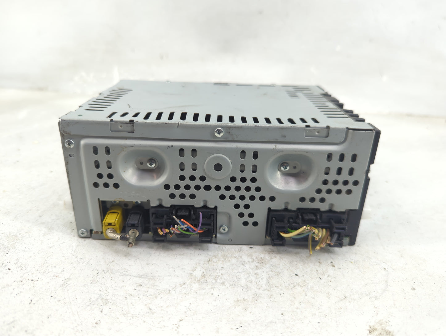 2016 Lincoln Mkx Radio AM FM Cd Player Receiver Replacement Fits OEM Used Auto Parts - Oemusedautoparts1.com